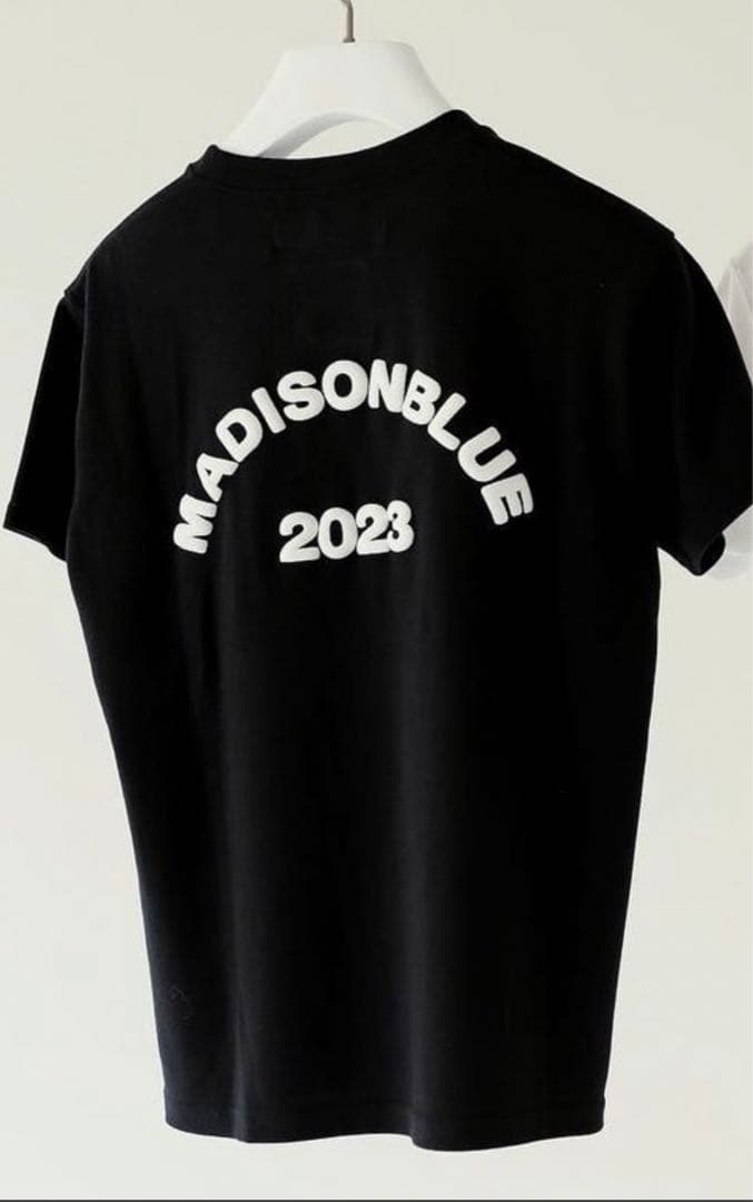 マディソンブルー　Tシャツ　黒 サイズ00 2014版