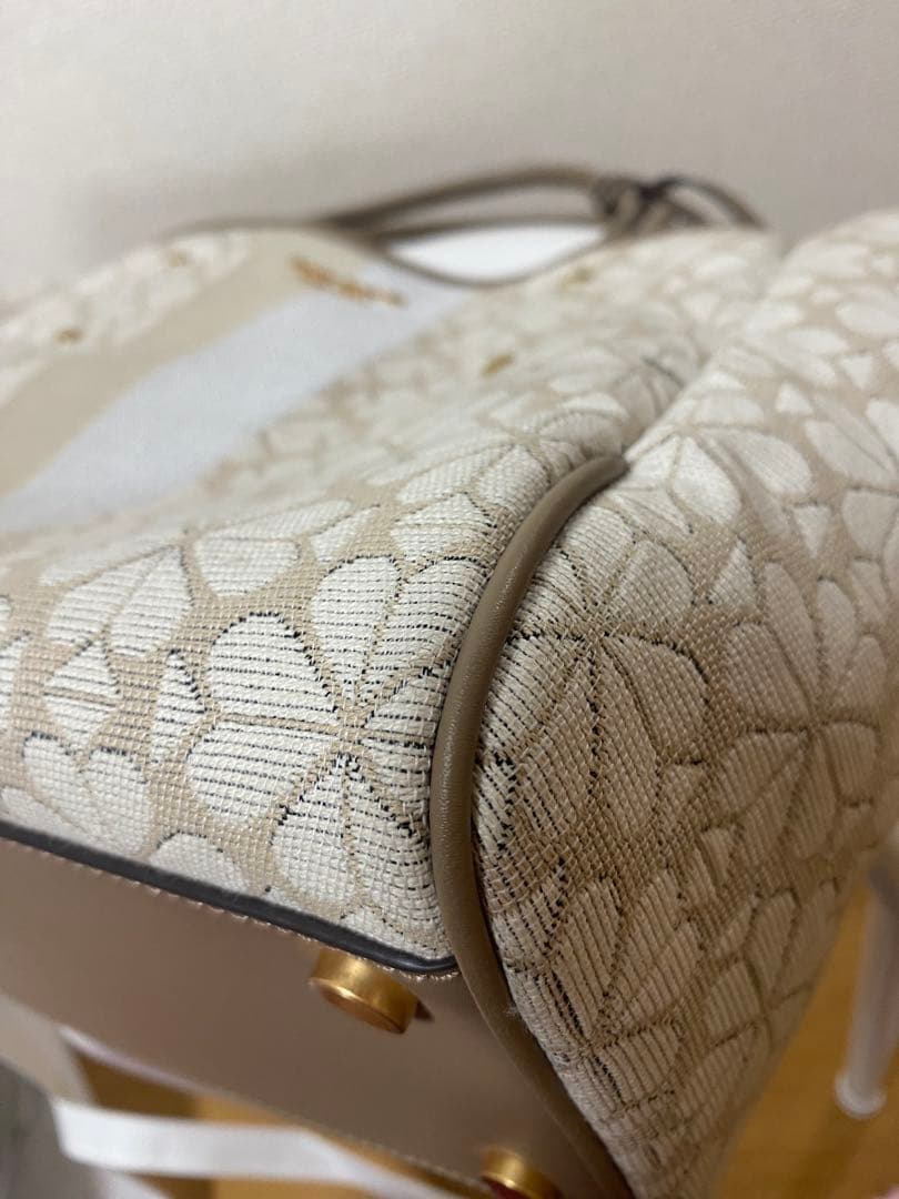 ケイトスペード　ジャガード　トートバッグ