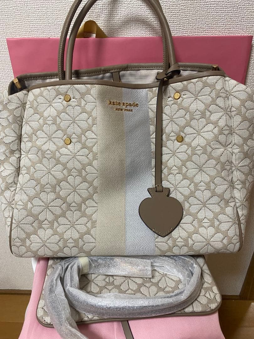 ケイトスペード　ジャガード　トートバッグ
