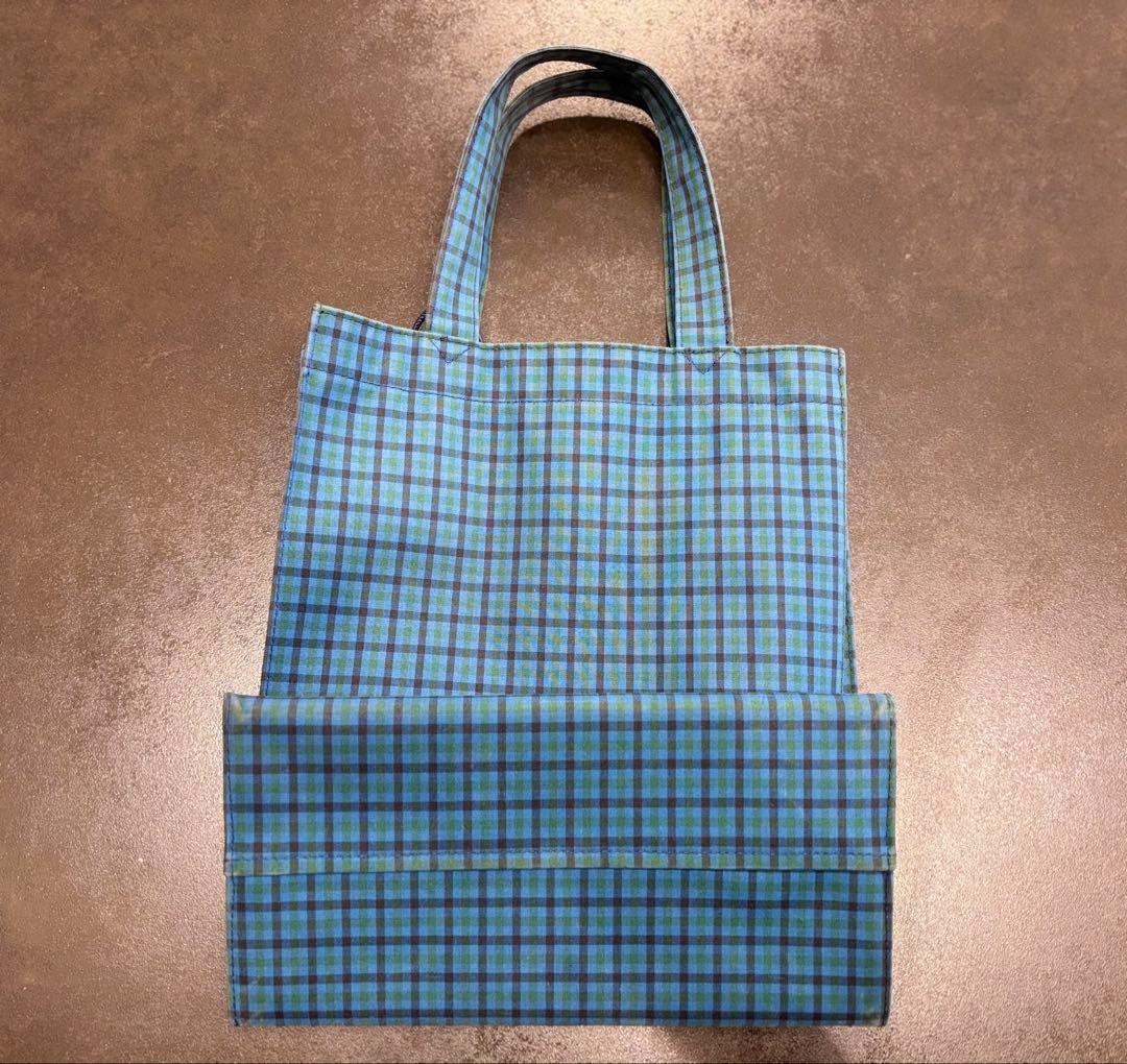 ファミリア　familiar チェック　レッスンバック