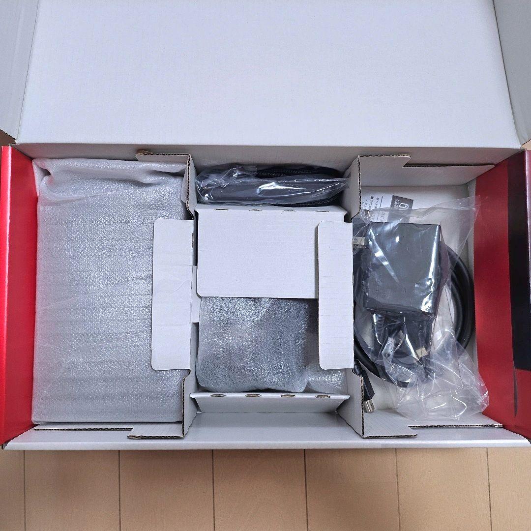 Switch 本体 美品 付属品完備 512GBメモリーカードサービス付き