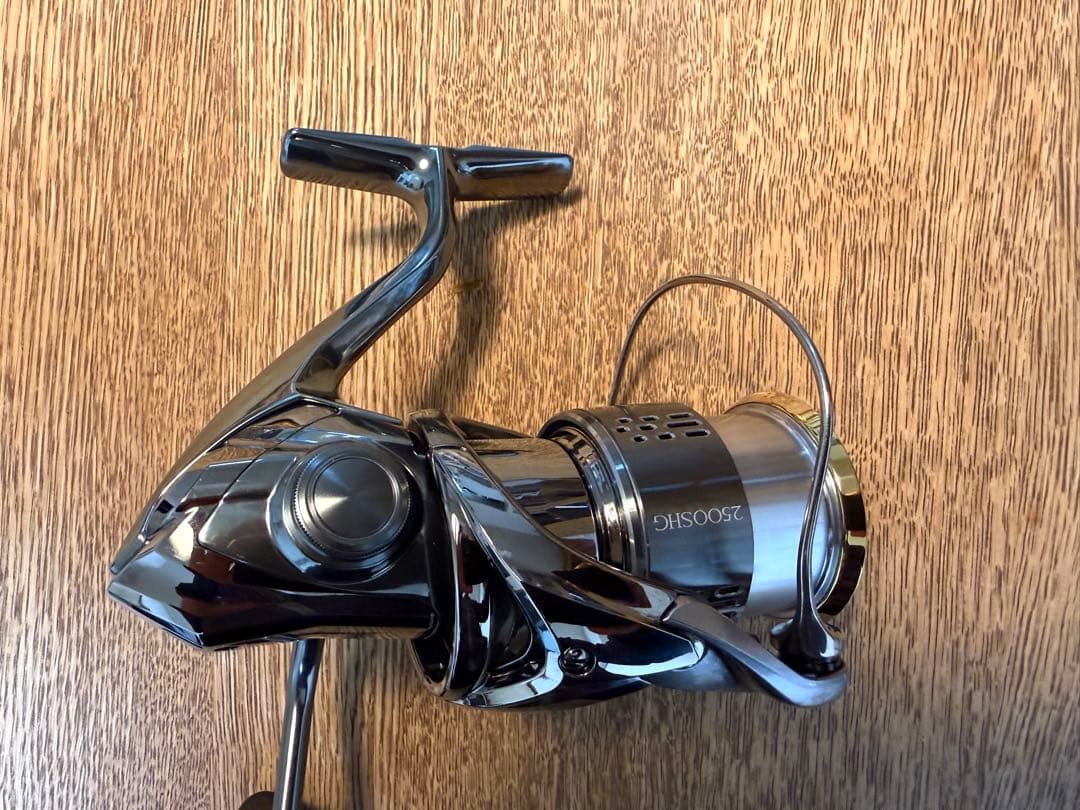 【美品】シマノ18ステラ2500SHG