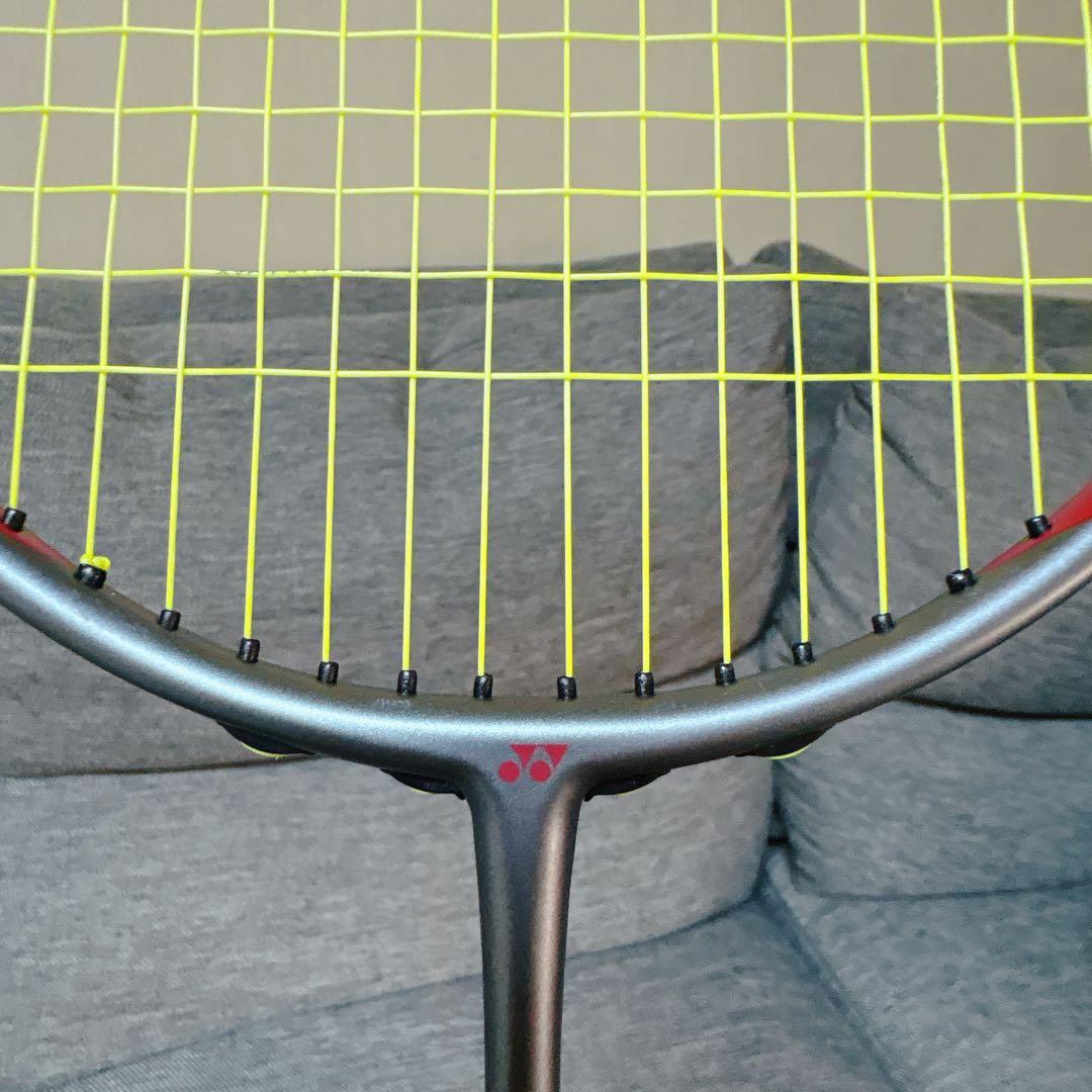 バドミントン　ラケット　ヨネックス　アークセイバー　11プロ　超人気　品薄