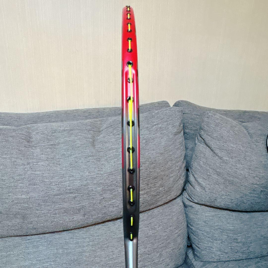 バドミントン　ラケット　ヨネックス　アークセイバー　11プロ　超人気　品薄