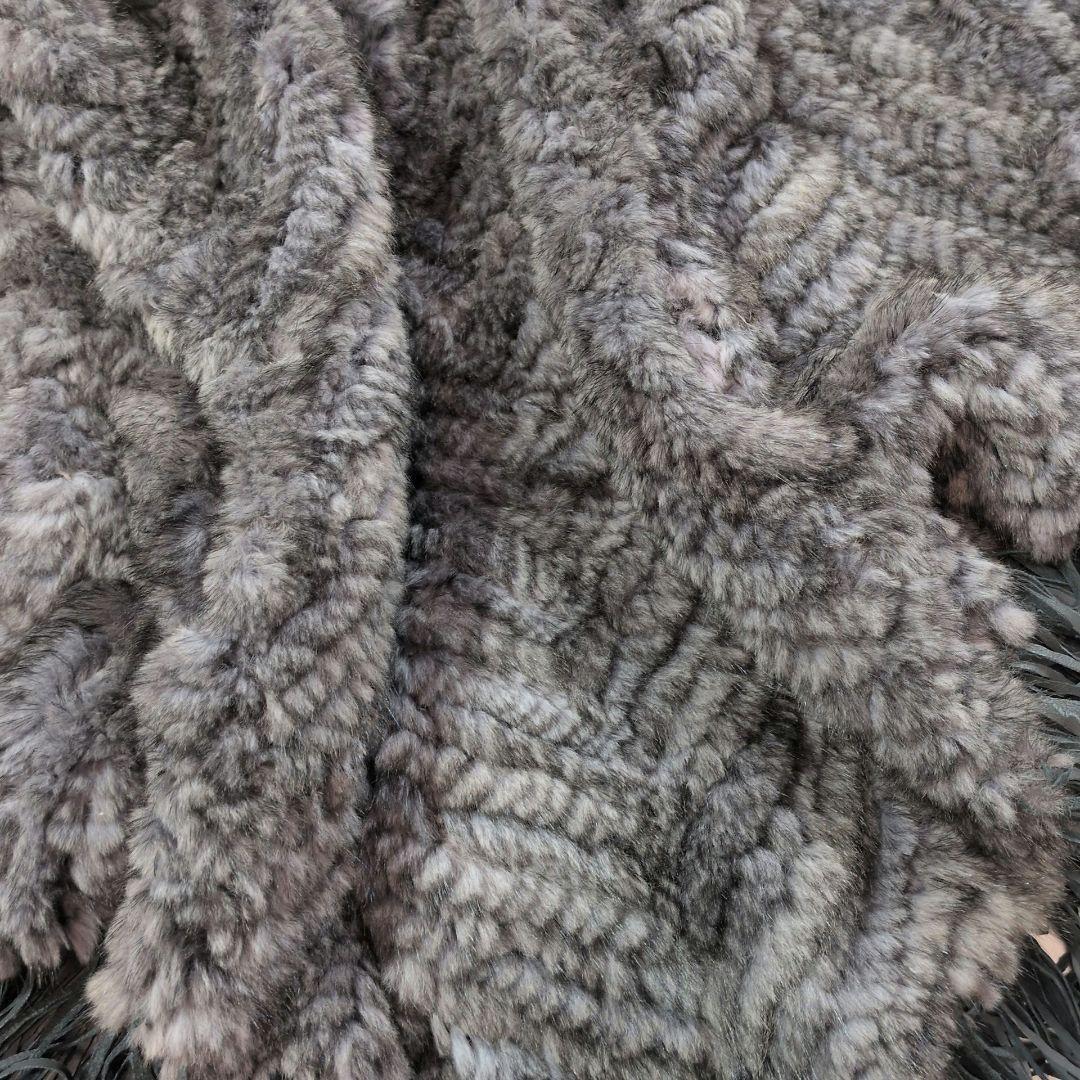 【極美品】ミンクヤーン 　ポンチョ　フード付きミンクファー　羊革フリンジ 毛皮