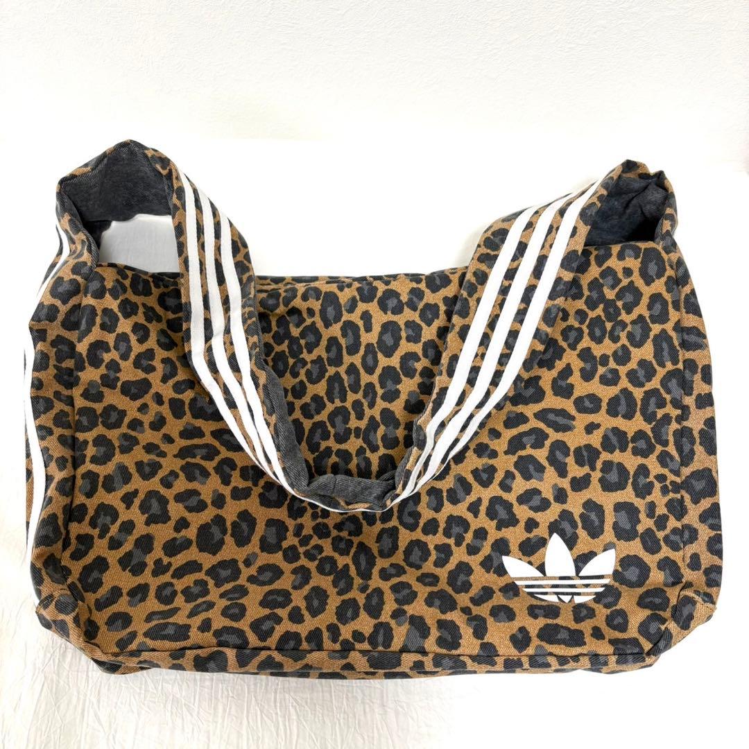 【新品タグ付】アディダスオリジナルス レオパード柄ラージ ショルダーバッグ