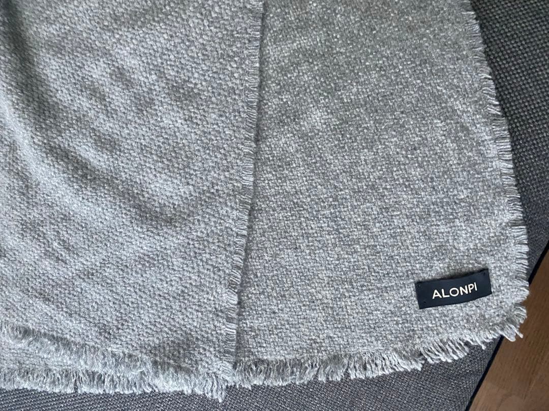 【ALONPI CASHMERE / アロンピ カシミア】グレー　美品