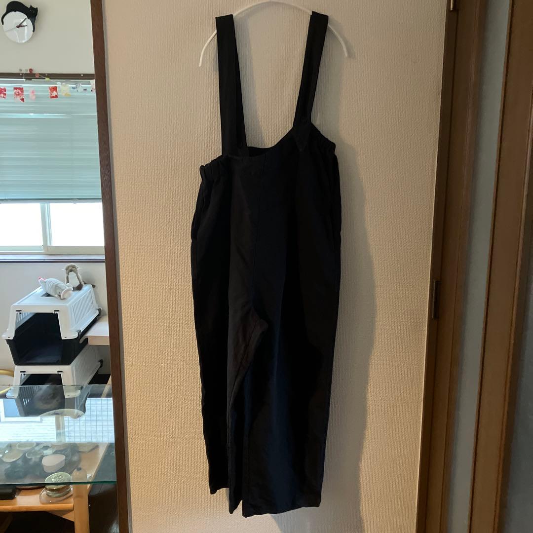 ネストローブ　リネン混　アシンメトリー　サロペット　黒　F ゆったり