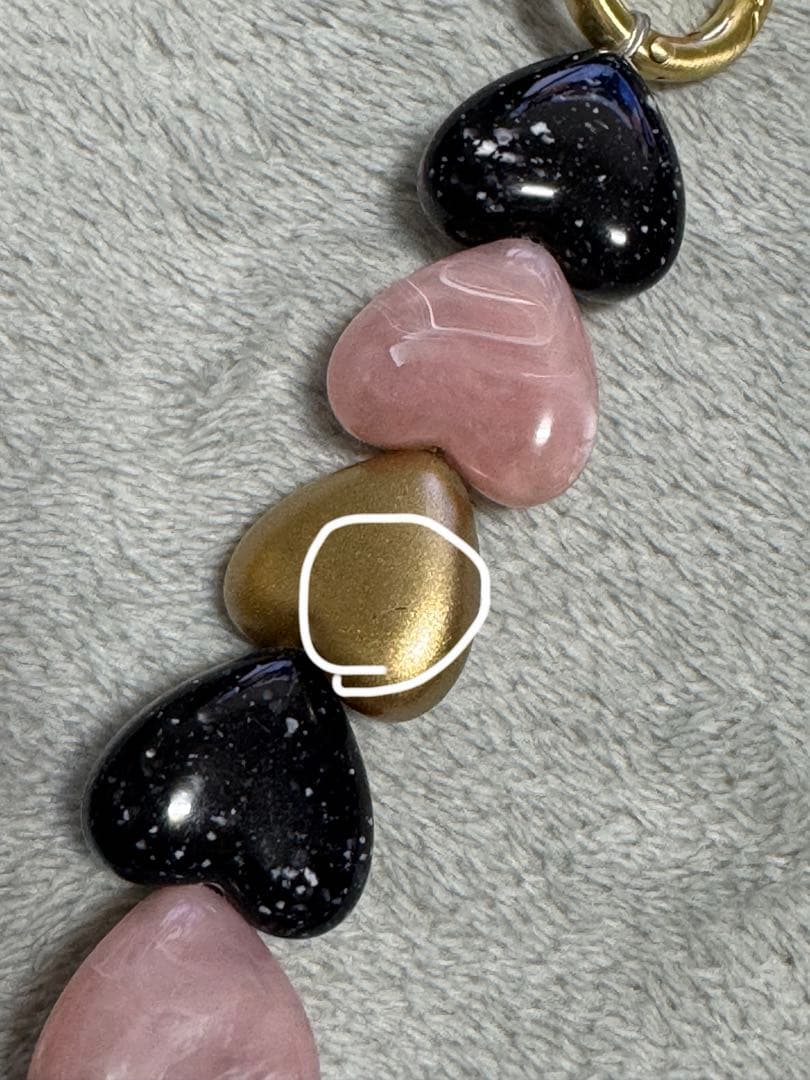 Kiko【LOUVINI】 ハンドストラップBLACK-PINK