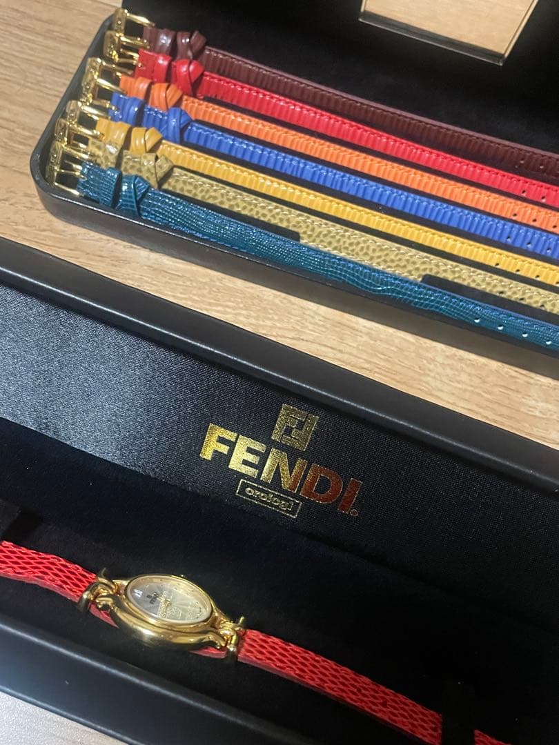 ＠専用＠　中古美品 フェンディ 640L カメレオン 替えベルト 8本