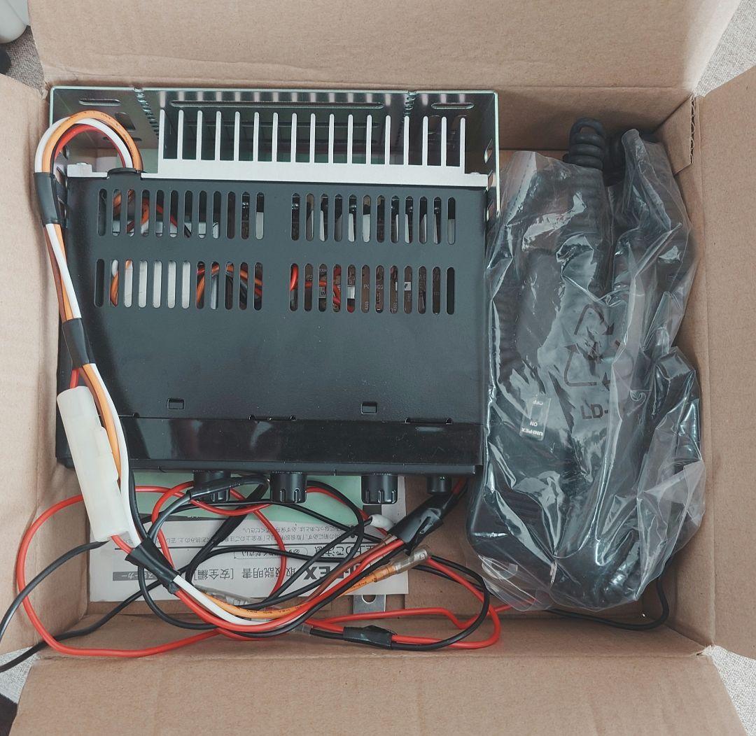 UNI-PEX カーPAアンプ スピーカーセット