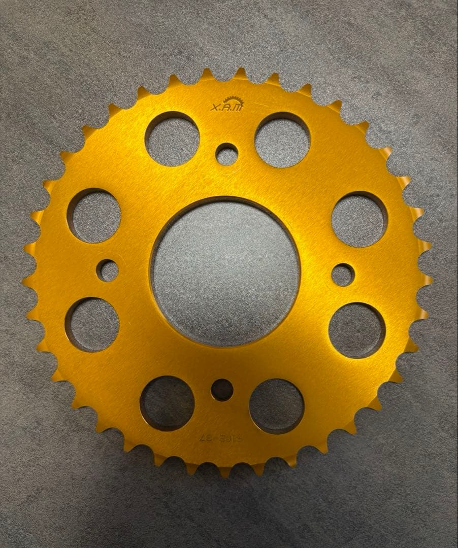 cb400nスプロケット　ゴールド　ホーク3 バブ