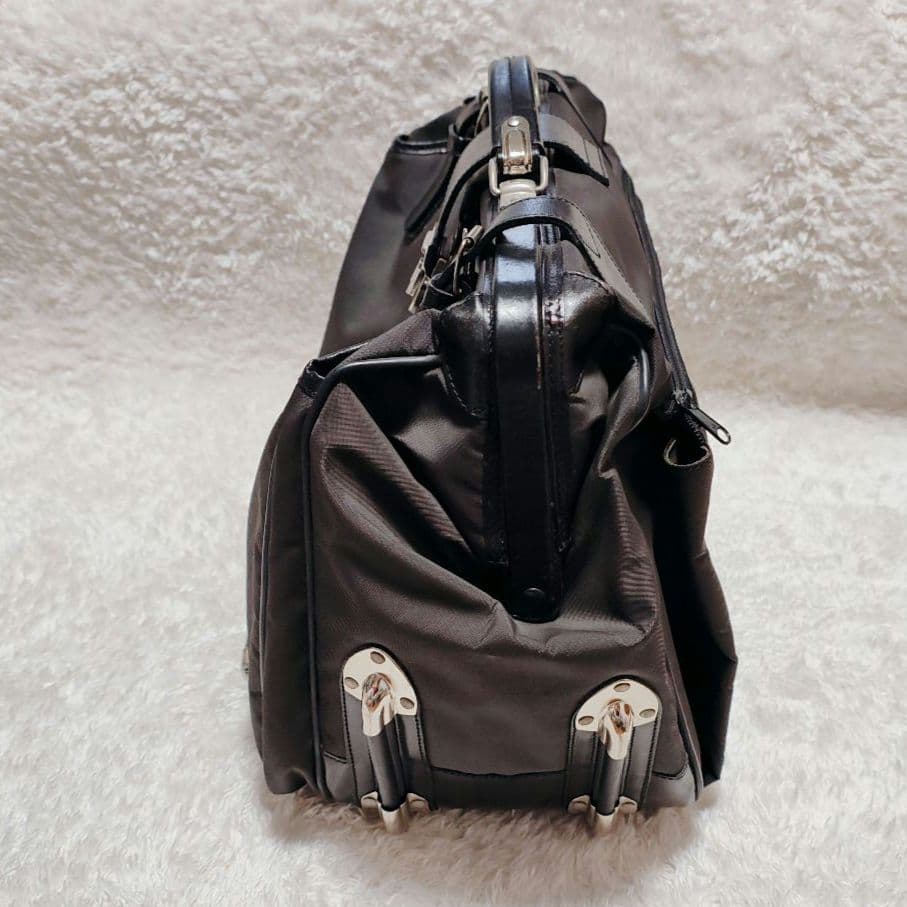 PIEROGUIDI リネアボールド ドクターバック 大容量