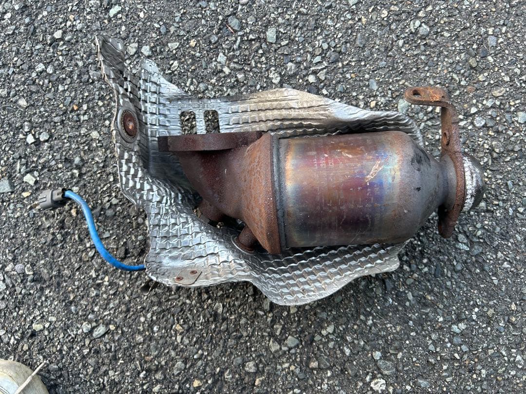 ダイハツ　ソニカRS L405S 触媒　カバー　O2センサー　実働車外し　貿易