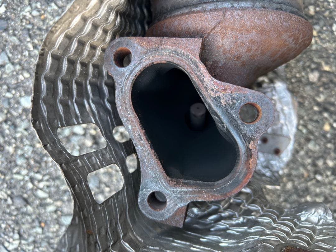 ダイハツ　ソニカRS L405S 触媒　カバー　O2センサー　実働車外し　貿易