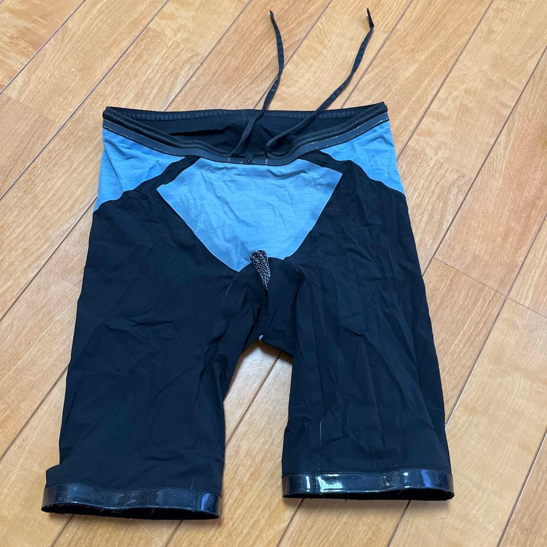 アリーナ 競泳水着 メンズ カーボンエアスクエア Mサイズ ②