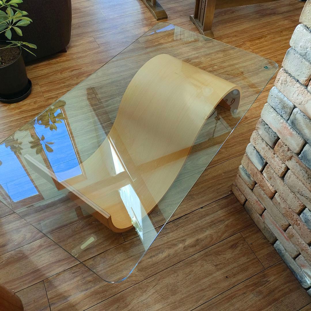 希少　北欧風　シモンズ　ガラステーブル　フィヨルド　ウェーブテーブル　モダン