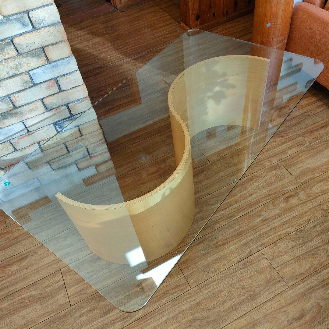 希少　北欧風　シモンズ　ガラステーブル　フィヨルド　ウェーブテーブル　モダン