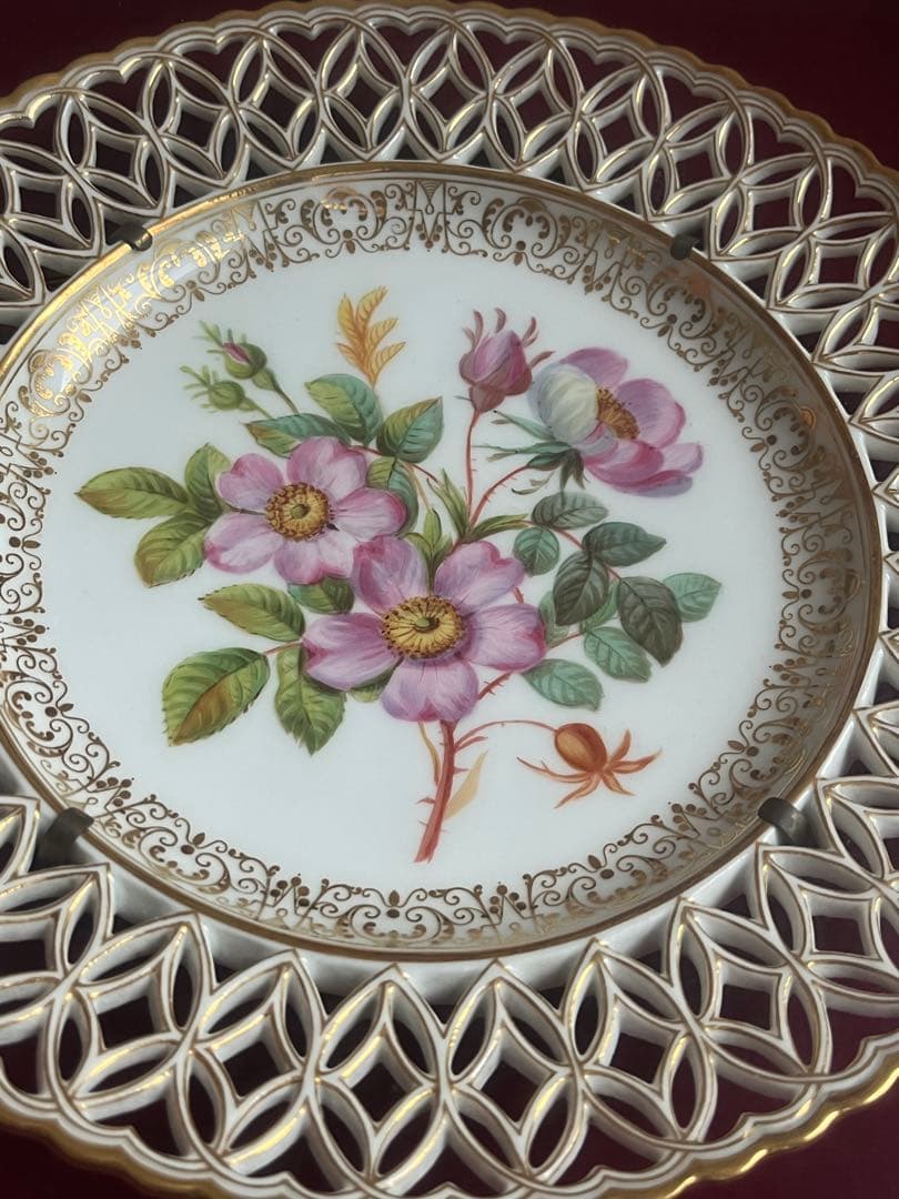 バラ 手描き 飾り皿 額装 花柄 陶器皿 金縁 透かし模様 高級品