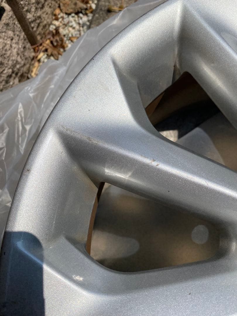 カローラツーリングアルミホイール純正一本