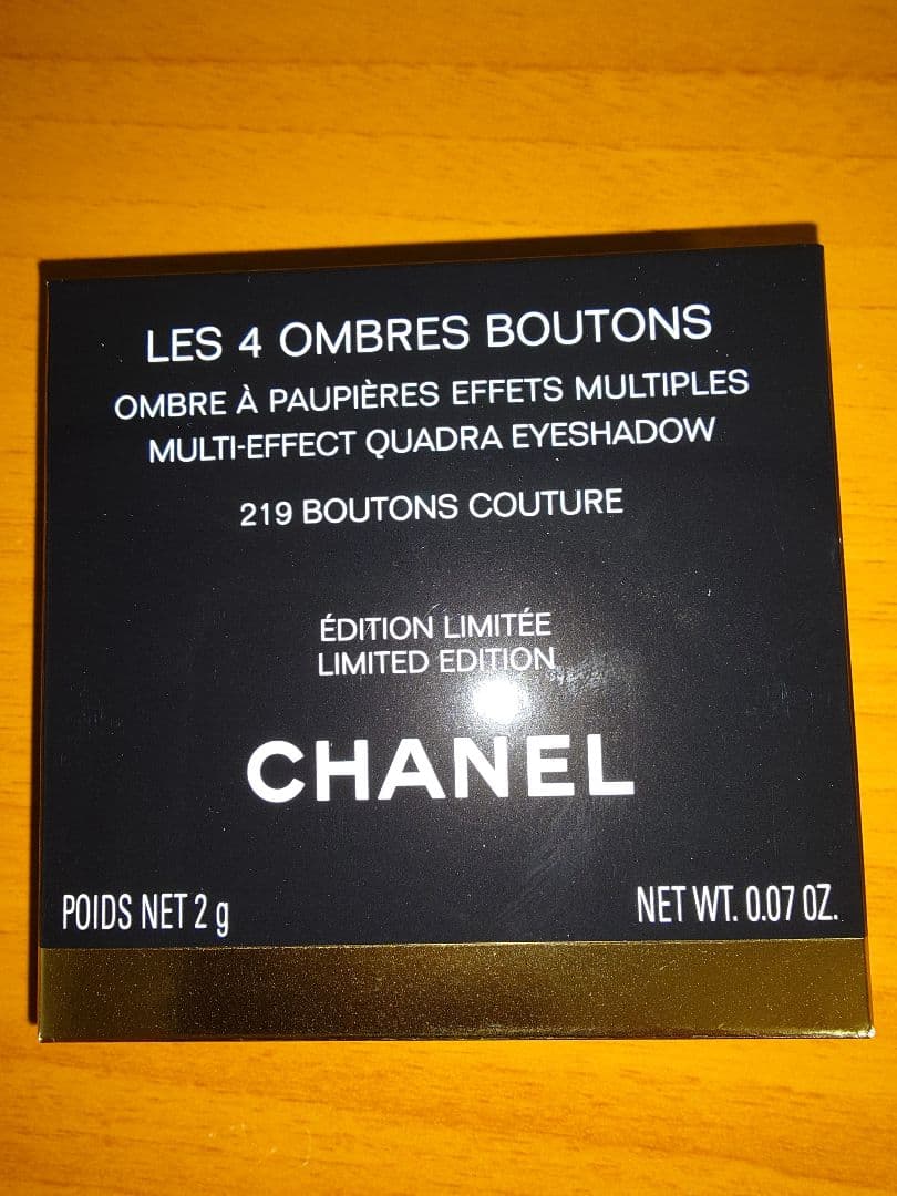 シャネル レ キャトル オンブル ブトン 4色アイシャドウ 219