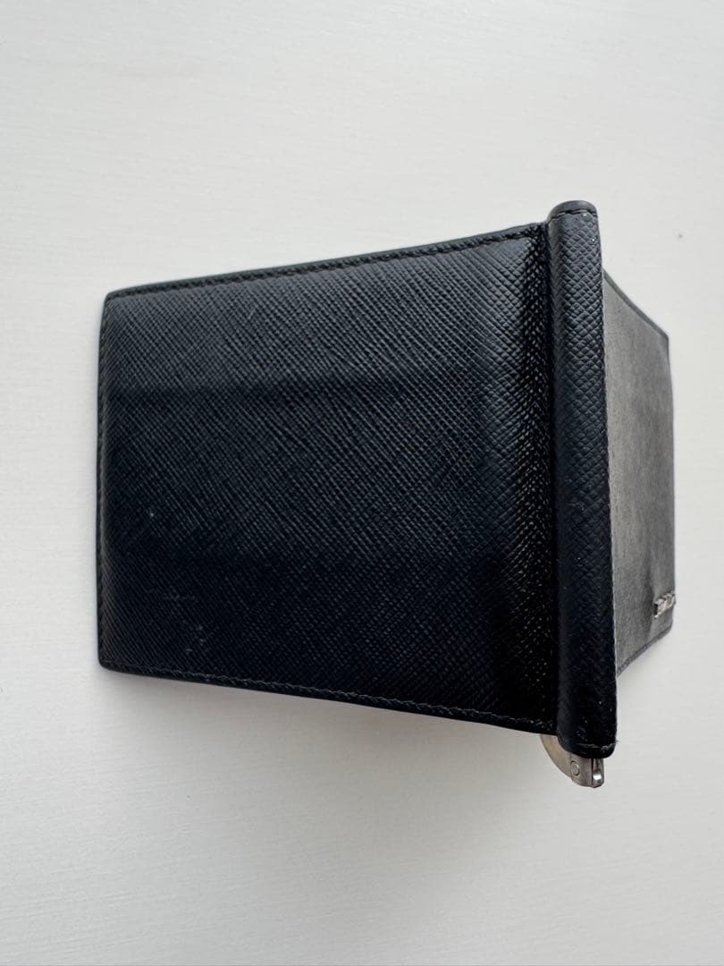 PRADA 二つ折り財布　ブラック レザー マネークリップ