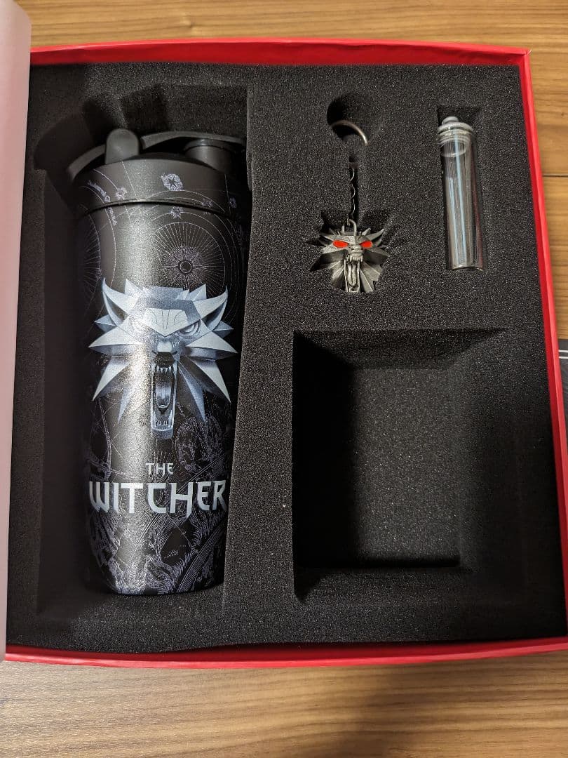 GFUELコラボ限定品　THE WITCHER　日本未販売品(写真付属品のみ)