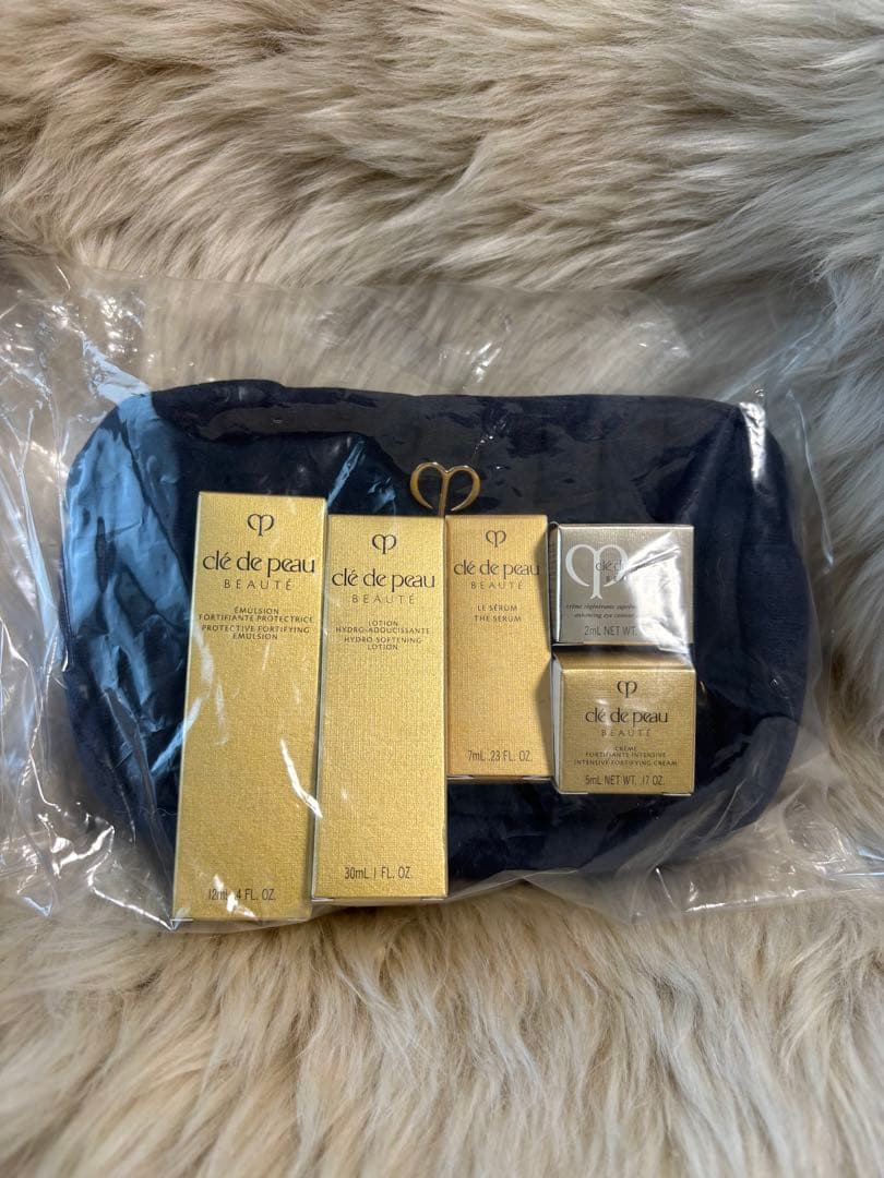 新品・非売品】クレ・ド・ポー ボーテ 特製セット ポーチ付き 5点