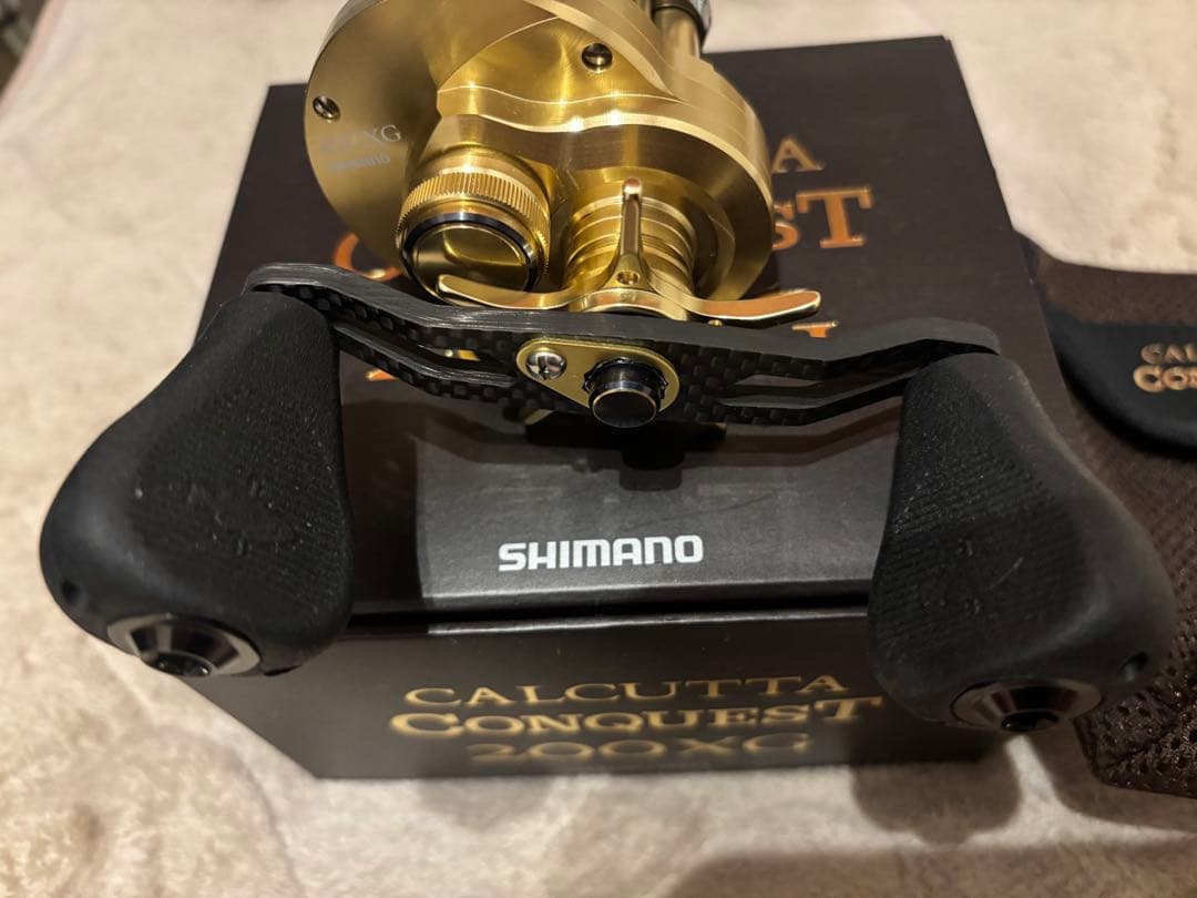 リール SHIMANO CALCUTTA CONQUEST 200XG