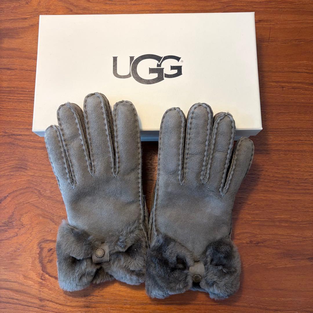 【未使用美品】UGG SHEEPSKIN BOW GLOVE グローブ 手袋