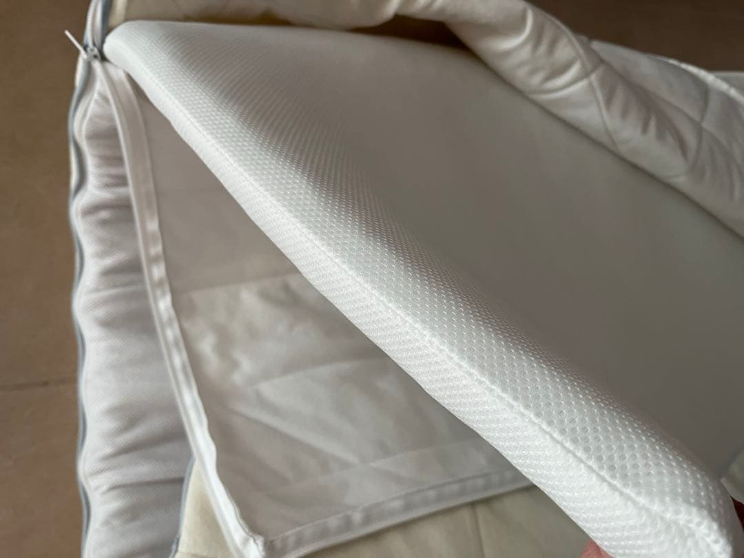 【air weave エアーウィーブ　マットレスパッド　セミダブル】