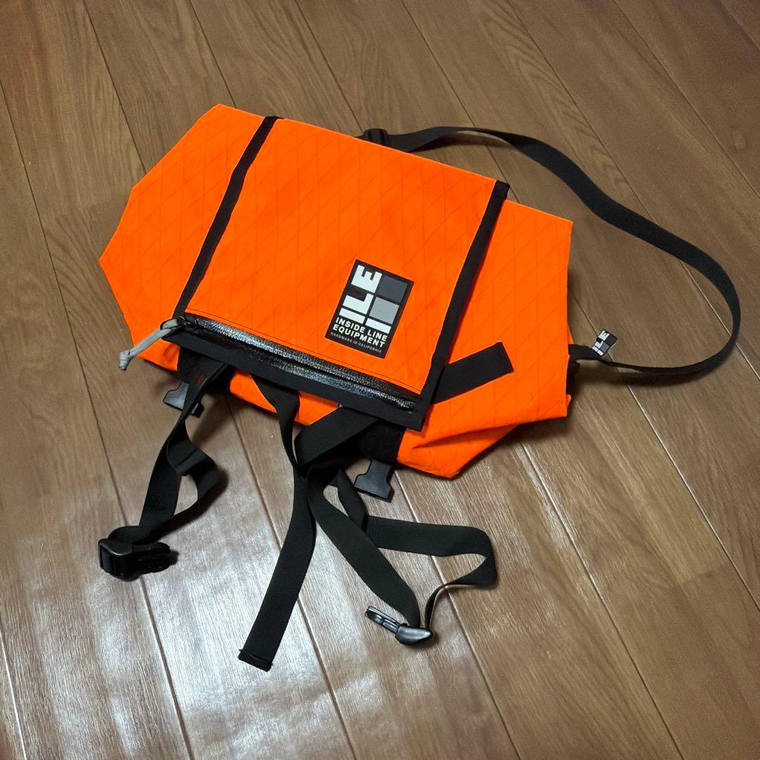 アクセサリー ILE porteur rack bag small (x-pac/blaze)