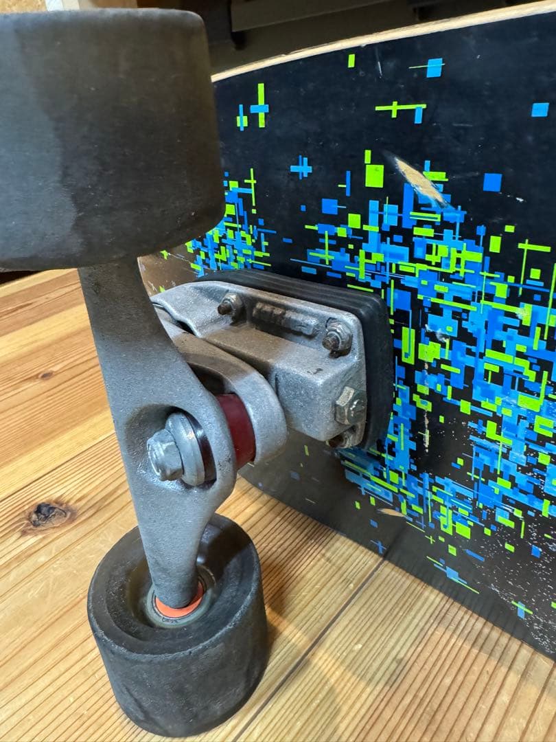 スケートボード Carver カーバー　C7トラック