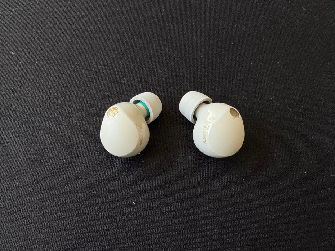 SONY WF-1000XM5 プラチナシルバー(ノイズキャンセリングイヤホン)