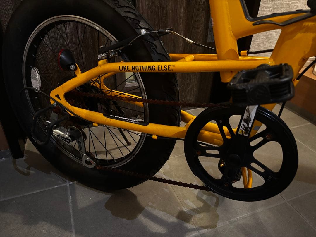 【引渡し限定】HUMMER 折りたたみ自転車 イエロー