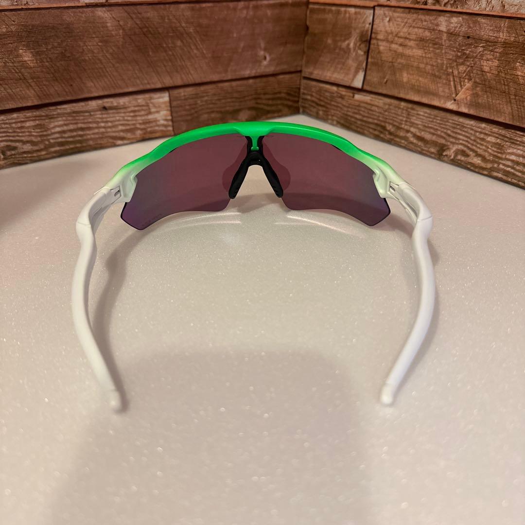 【未使用美品】Oakley レーダーEV スポーツ サングラス