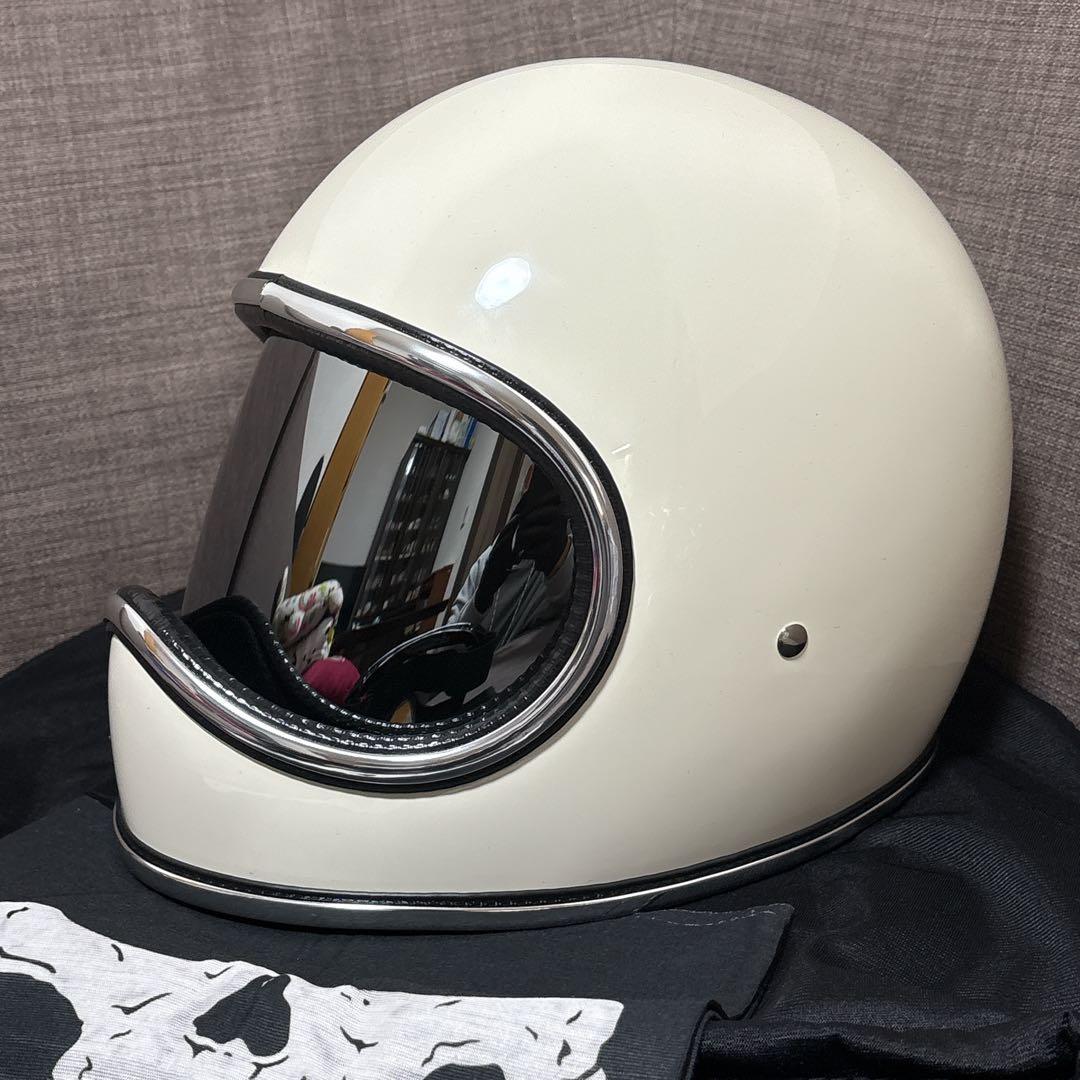 新品　スペースヘルメットXLサイズ　ホワイト　ゴーグル、ケース付きnobudz風