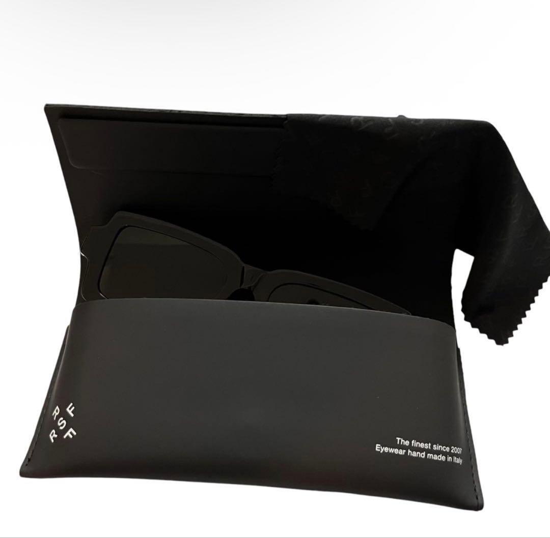 RETROSUPERFUTURE RSF Pilastro ブラック サングラス