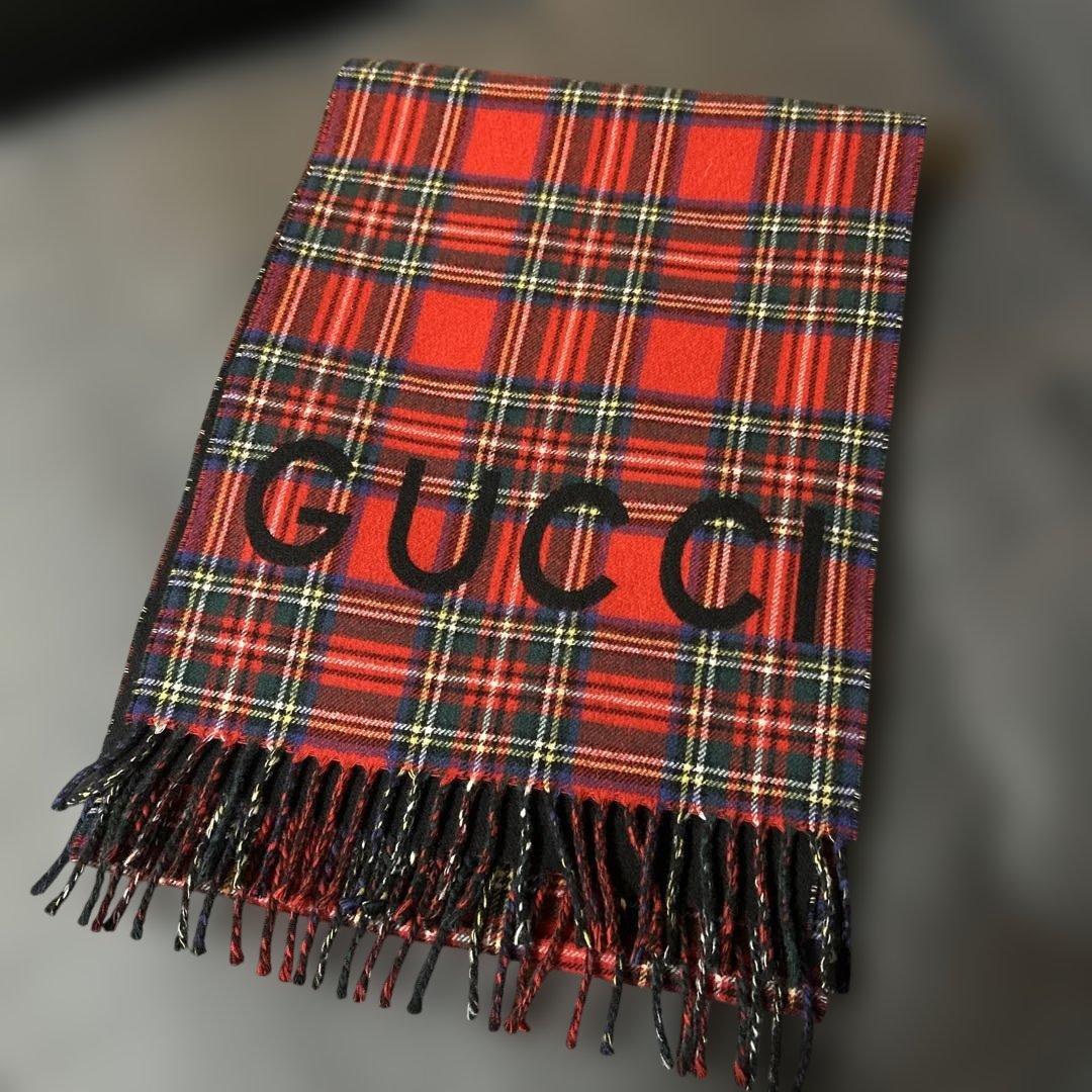 GUCCI レッドチェック マフラー