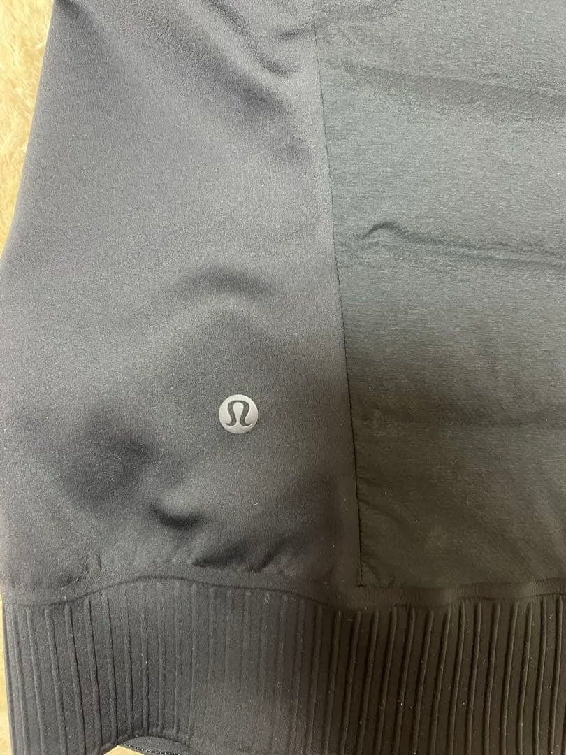 LuLuemon Down and Around ベスト ブラック サイズ8