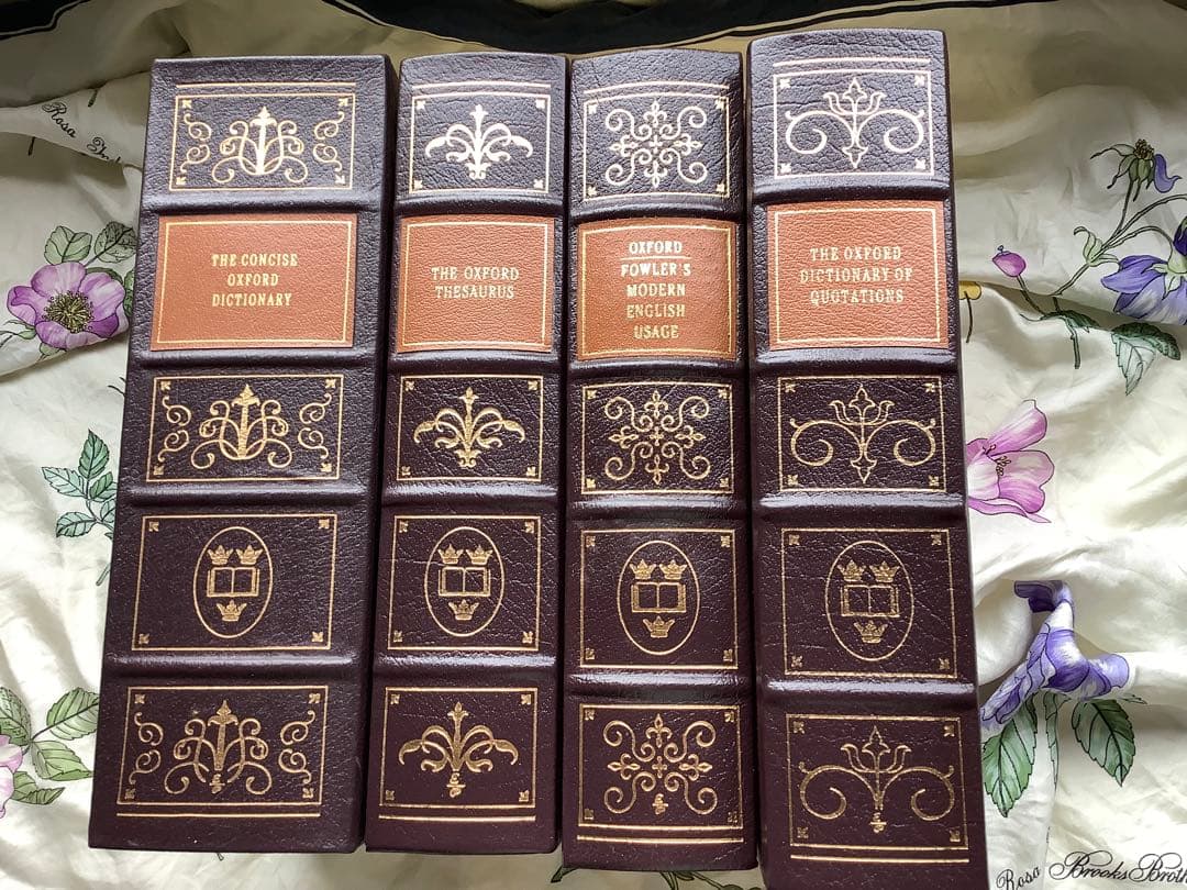 本革金箔押しオックスフォード辞書Oxford Dictionar￼y四冊セット