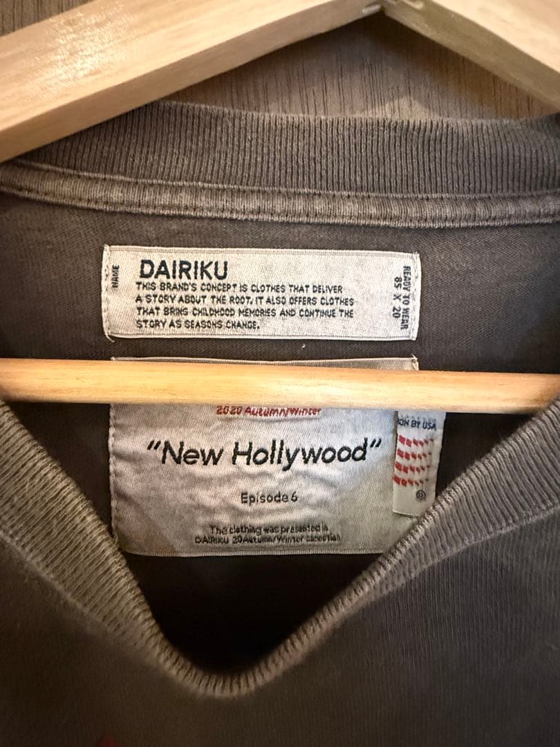 トップス DAIRIKU