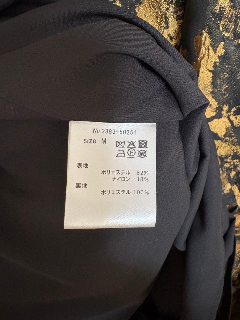 ANDRESD バブルスリーブジャガードドレス