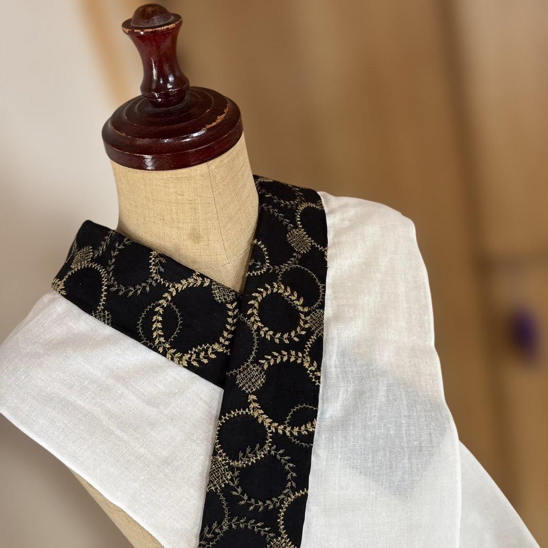 こっぱ 様 2点おまとめ。黒地にリーフサークル(^^)五福のかんたん美容衿♡