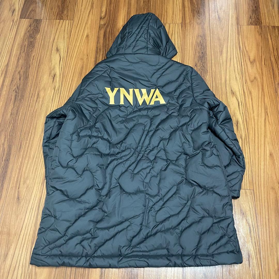 【未使用タグ付】 ナイキ× レブロン × リバプール ベンチコート 黒 XL