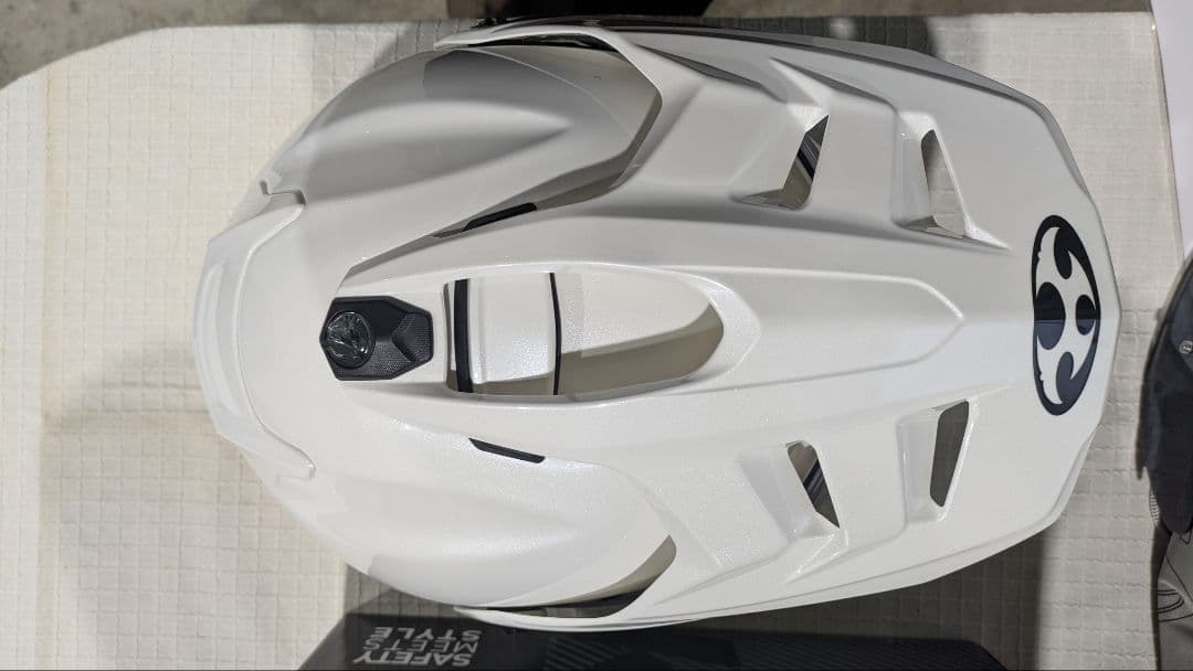 美品　Kabuto GEOSYS　Ｍ カブト　ジオシス　シールドピンロックセット