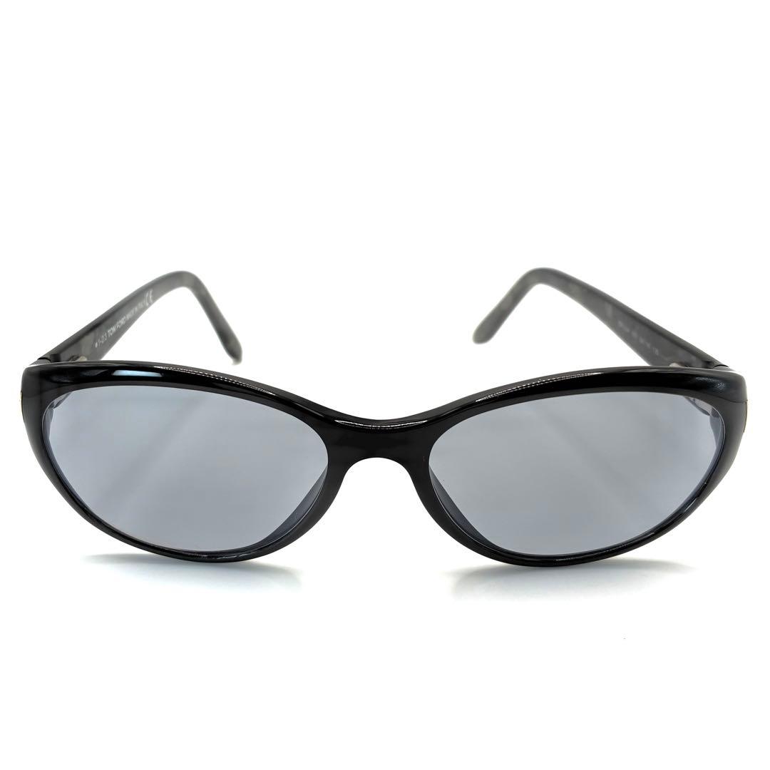 【極美品】TOM FORD トムフォード　オーバル　サングラスTF5244