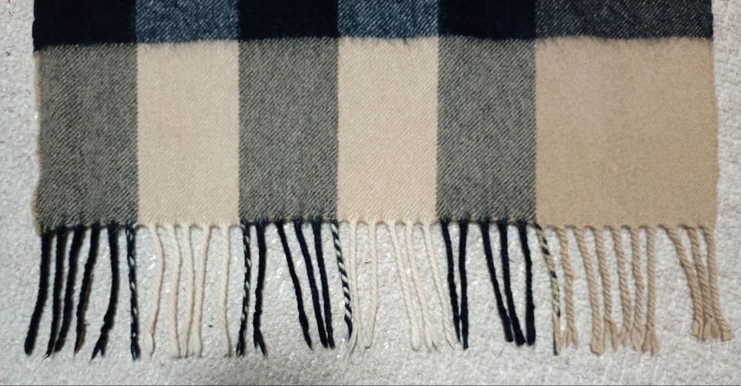 バーバリーBURBERRYカシミヤスカーフ