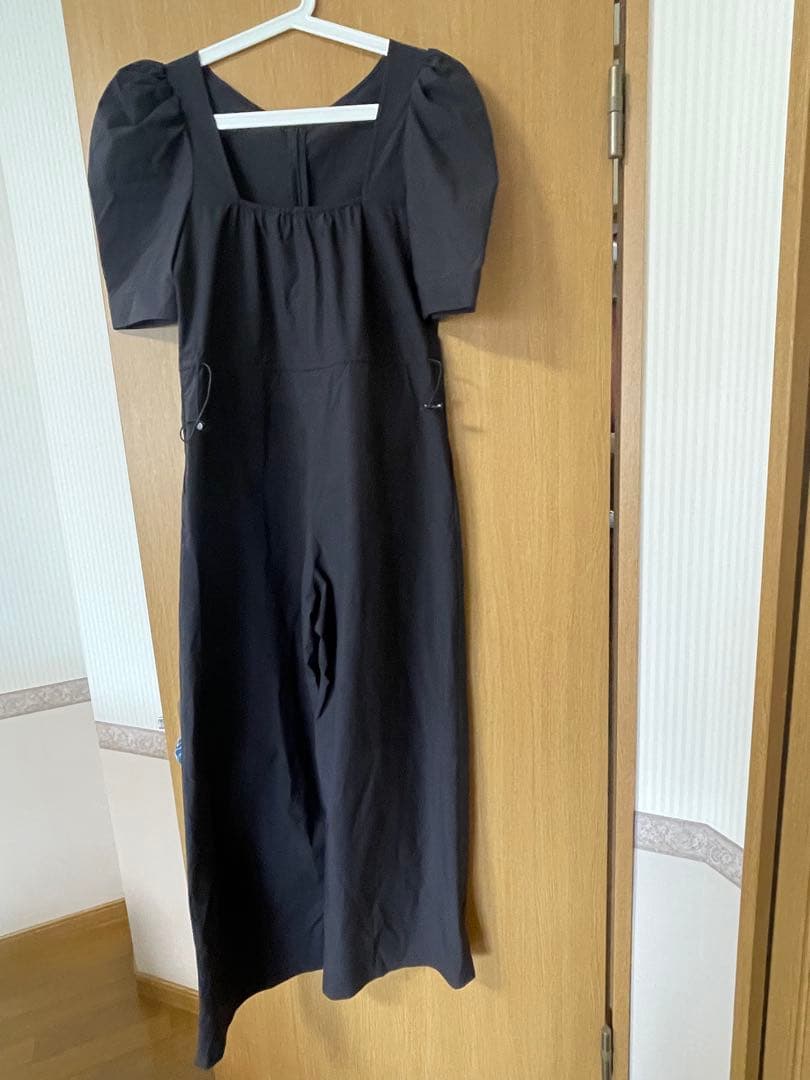 WE'RTHY パフスリーブ オールインワン