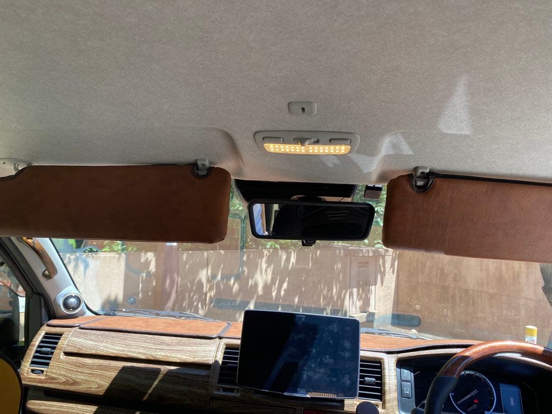 ハイエース　標準　ブラウン　ダッシュボードカバー　ミラーカバーセット　GRACE